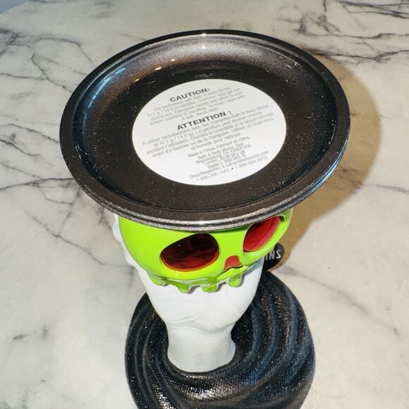 NEW NIP Bath & Body Works Evil Queen Poison Apple Disney Villains Candle Holder - Picture 5 of 6